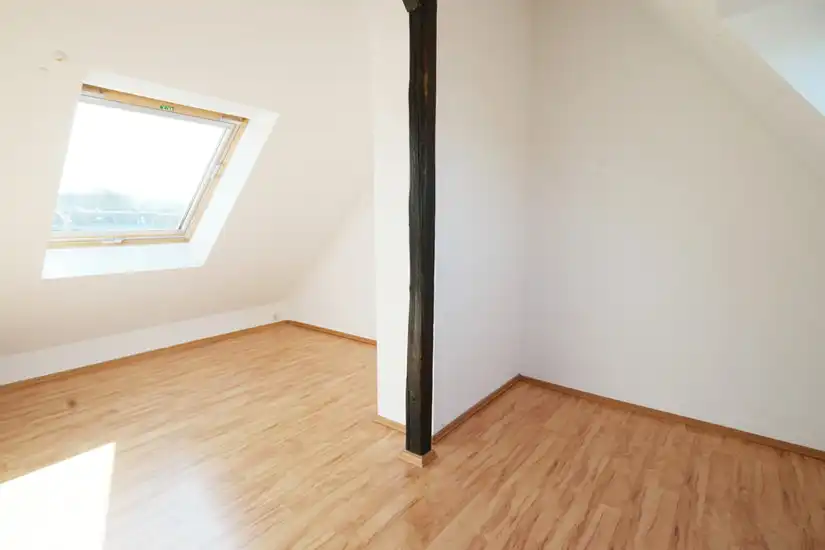 Schlafzimmer 1 (OG)